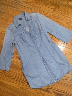 Guess Light Wash Denim Tunic Dress